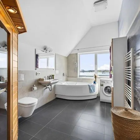 Дом отдыха Admiral *